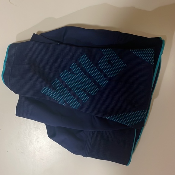 PINK size small active leggings! 3 pairs - Picture 2 of 5